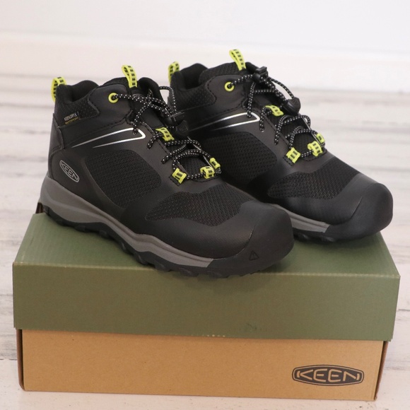 Keen Kid's Wander Mid Waterproof Boot Youth 1 New in  box - Picture 1 of 10